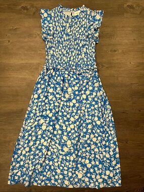 SUGAR + LIPS Smocked Floral Midi Dress